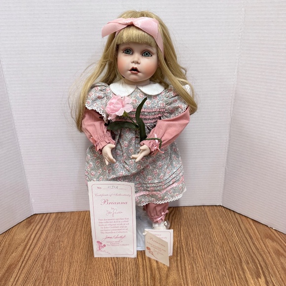Hamilton Collection BRIANNA Porcelain Doll Designed by Joke Grobben - Picture 2 of 7